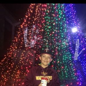 Meet your Posher, Holly